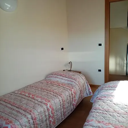 Ca' Del Laki Alloggio per agriturismo Caprino Veronese