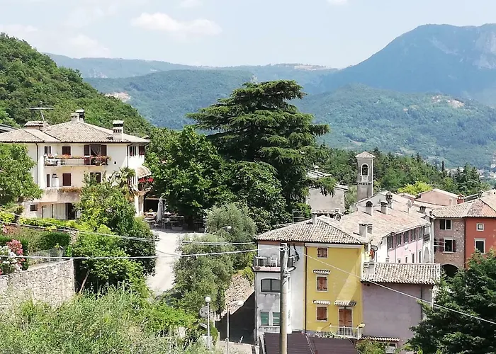 Ca' Del Laki Agroturismo Caprino Veronese