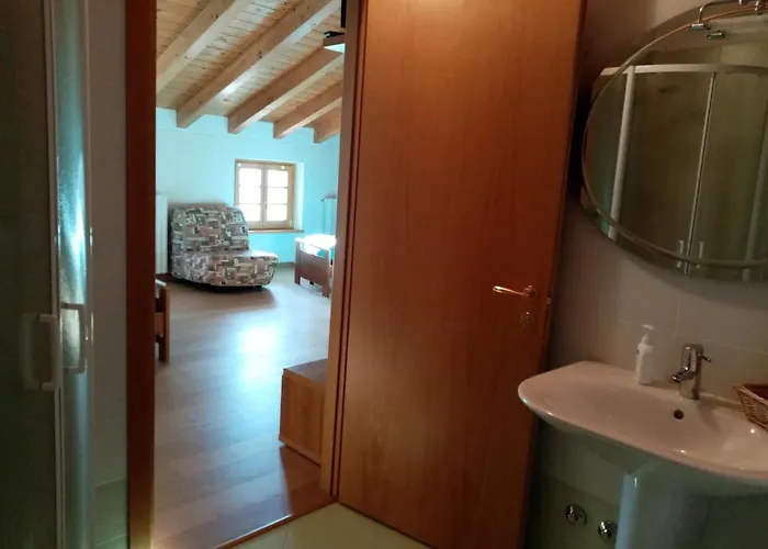 Ca' Del Laki カプリーノ・ヴェロネーゼ